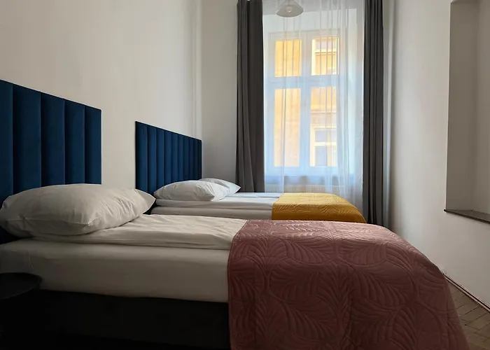 Corner Apartments