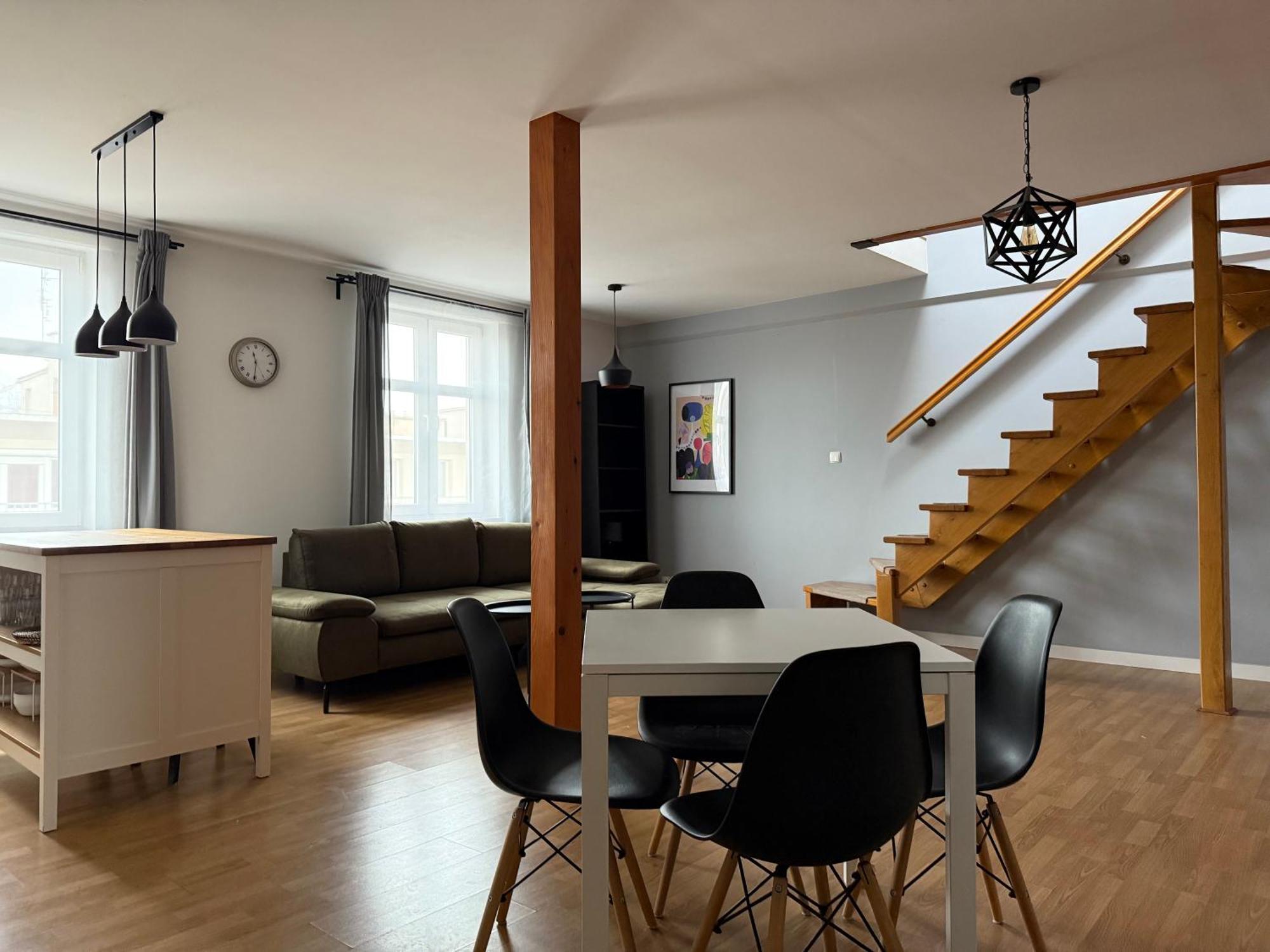 Apartment Corner