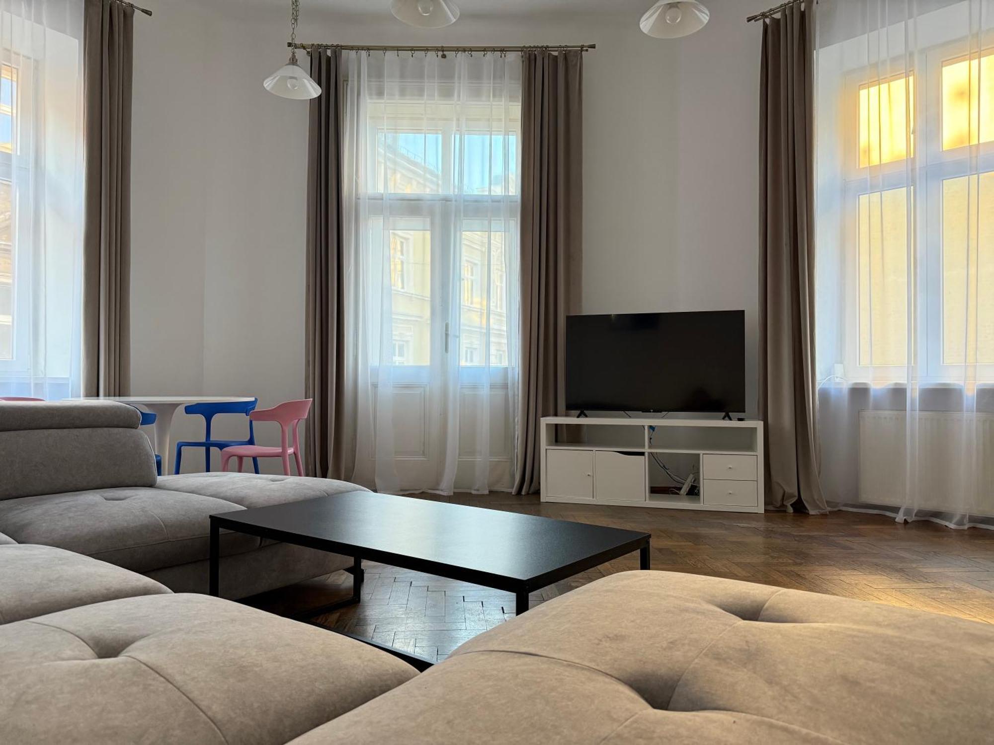 Corner Apartment